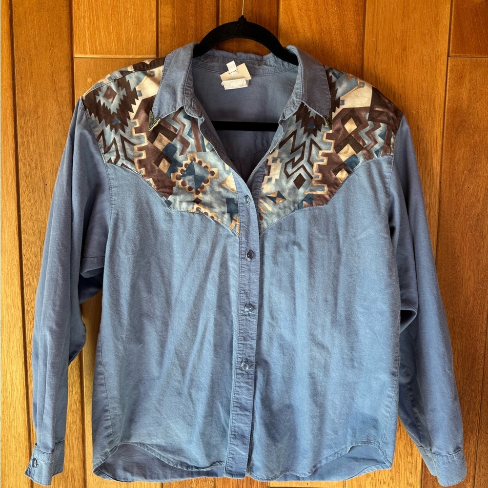 Vintage Blue Western Shirt with Geometric Pattern